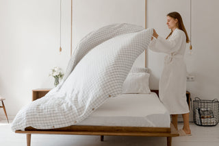 ONCE AND FOR ALL: LINEN BED SHEETS VS. COTTON SHEETS - Linen Tales Global 