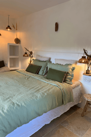 Sage Duvet Cover + Sage Pillowcases with Frills_Les Oliviers du Taulisson 