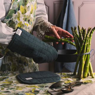 Forest Green Linen Oven Mitt - Linen Tales 2