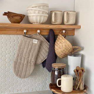 Natural Linen Oven Mitt - Linen Tales 3
